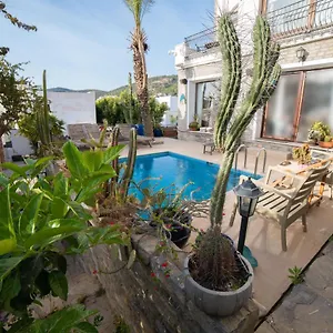 Villa Dolphin, Bodrum