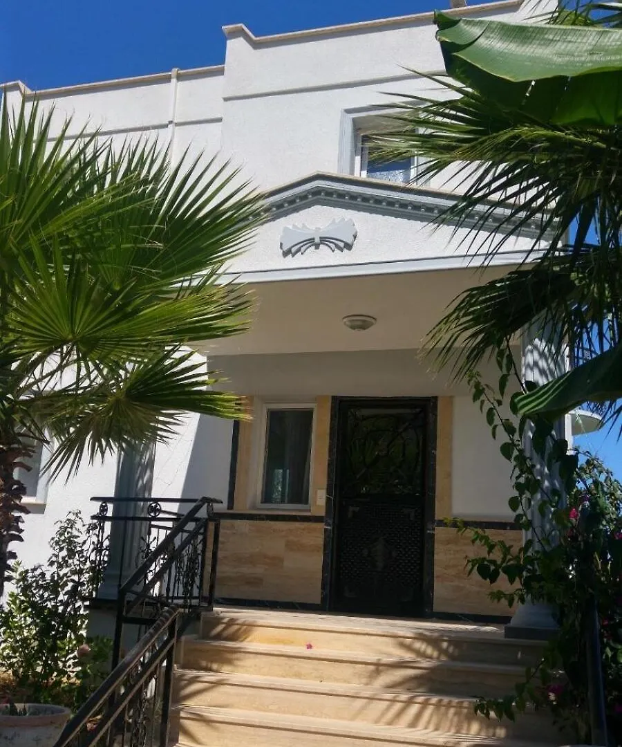 Bodrum Sea View Flower Villa 0*,